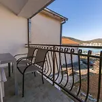 Mate 公寓 Vinišće