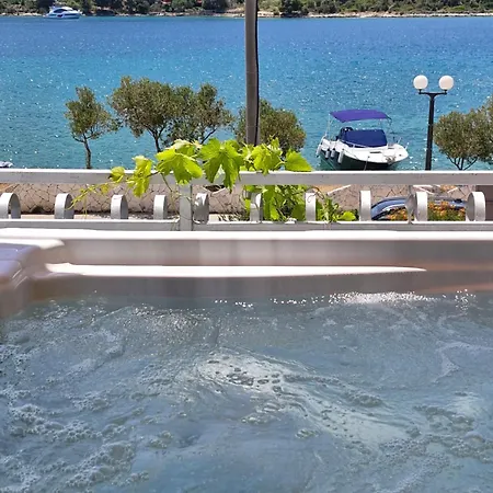 Apartamento Mate Vinišće