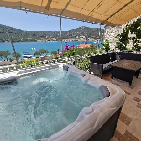 Mate Apartamento Vinišće