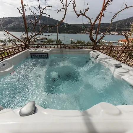Mate Apartmán Vinišće