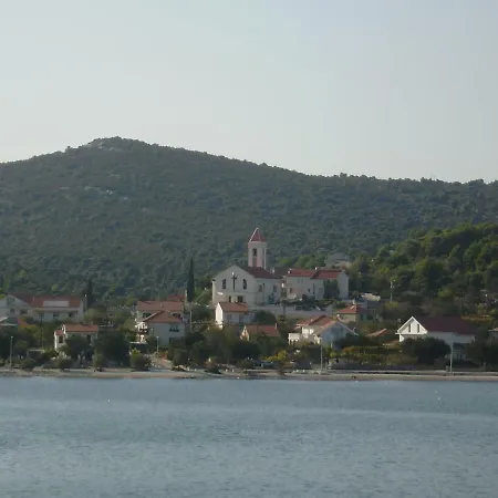 Apartamento Mate Vinišće