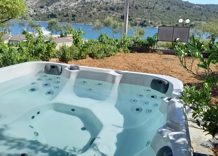Mate Apartamento Vinišće